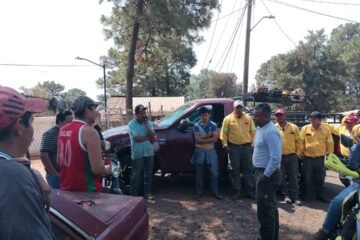 Brigadistas municipales sostuvieron una reunión de trabajo con ejidatarios de Mata de Plátano