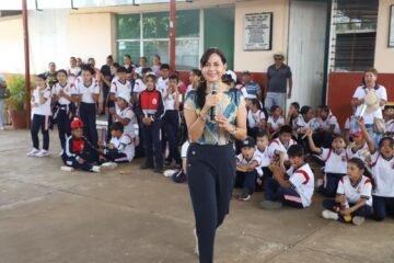 Incansable, labor educativa en Taretan: SEE