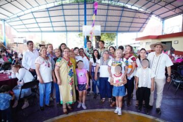 Barrios tradicionales de Uruapan respaldan a Nacho Campos