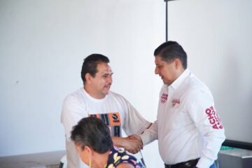 Organizaciones de taxistas refrendan apoyo a Nacho Campos