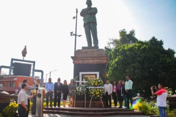 Conmemoran CXXIX aniversario del natalicio del Gral. Lázaro Cárdenas