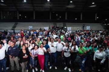 Nuevas estructuras se suman al trabajo por Nacho Campos 