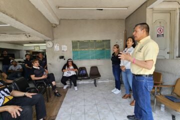 Reconoce Toño Lagunas a los colaboradores de Recticentro como trabajadores altamente competitivos en Uruapan.