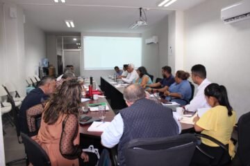 Sader establece tareas para ampliar beneficios a productores michoacanos