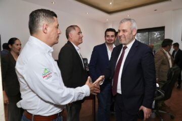 Gobierno de Michoacán y APEAM garantizarán exportaciones de empaque de aguacate