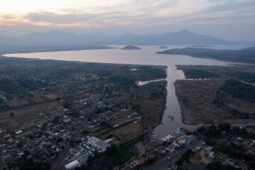 Se ampliarán empleos temporales para reforestar cuenca del lago de Pátzcuaro