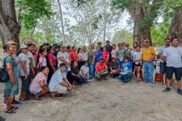 Capacita Sectur a comunidad náhuatl de El Coire en venta de alimentos