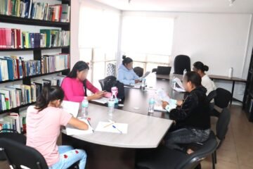 Seimujer contribuye a la educación de mujeres víctimas de violencia