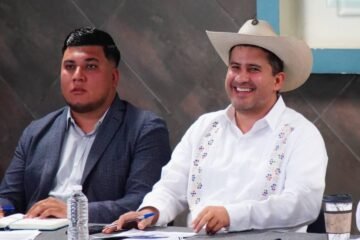 Se reúnen comisiones de entrega-recepción del gobierno municipal