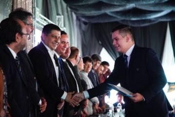 Entrega Facultad de Agrobiología 318 nuevos agrónomos