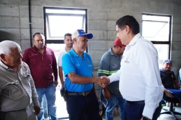 Nacho Campos agradeció a empelados de Obras Públicas