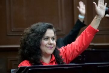 En el Ejército, la Guardia Nacional garantiza verticalidad y honestidad: Melba Albavera En el Ejército, la Guardia Nacional garantiza verticalidad y honestidad: Melba Albavera