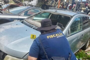 Detiene FGE a Juan Antonio “N”, presunto responsable de robar un vehículo en la carretera Morelia-Pátzcuaro