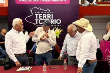 Llama Sader productores a prevenir afectaciones con seguro agrícola Llama Sader productores a prevenir afectaciones con seguro agrícola