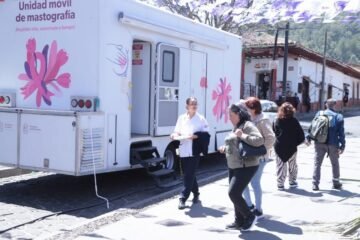 Gobierno estatal da atención integral a mil 500 mujeres con cáncer de mama Gobierno estatal da atención integral a mil 500 mujeres con cáncer de mama