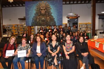 Celebra SEE 25 aniversario de la Biblioteca Justo Sierra, en Uruapan