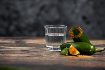 Mezcal michoacano cumple 12 años con Denominación de Origen: Sectur