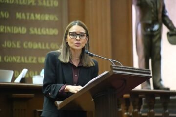 Propone Nalleli Pedraza Huerta facultar a los notarios para oficializar matrimonios en Michoacán