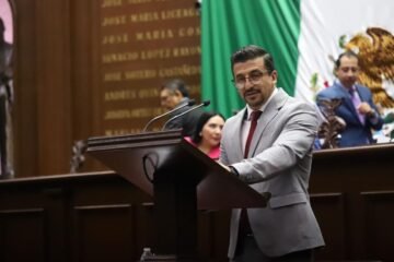 Toño Mendoza presenta iniciativa para fortalecer derechos de pueblos indígenas y afromexicanos en Michoacán