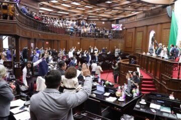 Autonomía plena y patrimonio propio a la UMSNH: 76 Legislatura Autonomía plena y patrimonio propio a la UMSNH: 76 Legislatura