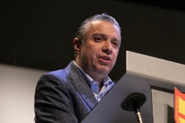 Gobierno de Michoacán pagó sueldos, aguinaldos y prestaciones sin retrasos: Navarro García Gobierno de Michoacán pagó sueldos, aguinaldos y prestaciones sin retrasos: Navarro García