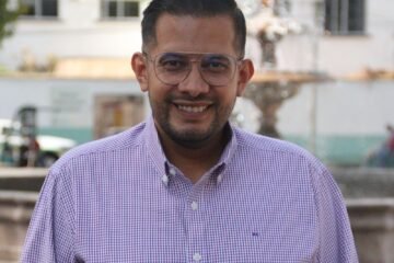 Pide Conrado Paz protección social y de gobierno para humedales de Uruapan