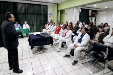 El IMSS exhorta a médicos residentes a ocupar plazas