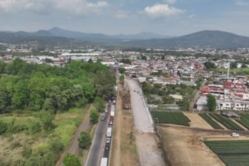 Con avance del 30 % el paso superior vehicular La Hielera, en Uruapan: Gobierno estatal