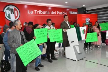Exige Memo Valencia atención al desplazamiento forzado en Michoacán