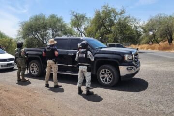 En acción operativa, recupera FGE un vehículo con reporte de robo cometido en el estado de Texas
