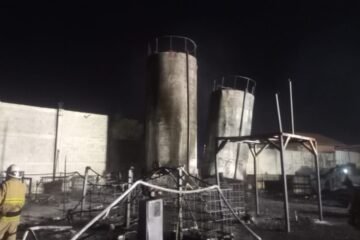 Controlado incendio de destiladora en Tancítaro: PC