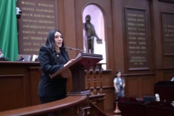 Proteger en la Ley a los menores en situación de orfandad propone Adriana Campos Huirache