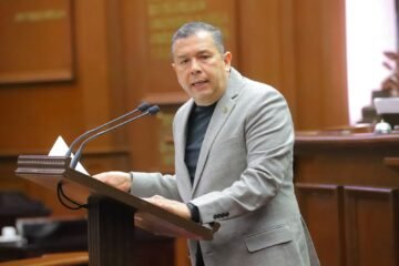 Juan Carlos Barragán propone que Centros de Convivencia Familiar se trasladen a parques o unidades deportivas