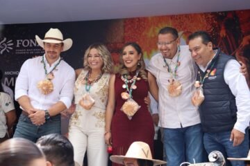 Comienza la magia de Santa Clara con su Feria Nacional del Cobre Comienza la magia de Santa Clara con su Feria Nacional del Cobre