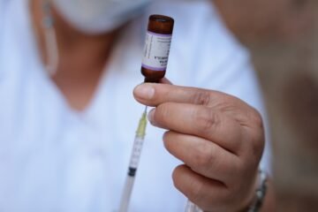 Michoacán avanza contra el sarampión con más de 86 mil dosis aplicadas: SSM