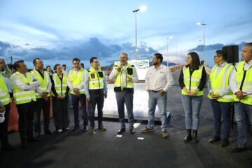 Bedolla abre circulación del puente sur del Paso Eréndira