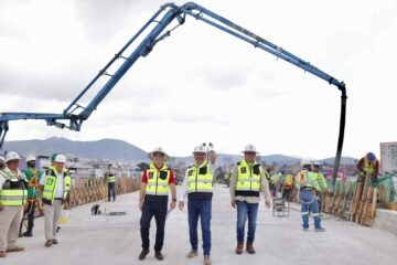 Este mes se abre circulación en puente sur del distribuidor vial Eréndira: Bedolla