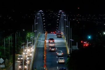 El gobernador Alfredo Ramírez Bedolla realizó la apertura del puente sur del Paso Eréndira El gobernador Alfredo Ramírez Bedolla realizó la apertura del puente sur del Paso Eréndira