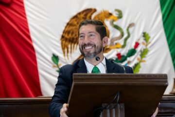Destaca diputado Abraham Espinoza Villa productivo primer año al frente de la Comisión de Salud Destaca diputado Abraham Espinoza Villa productivo primer año al frente de la Comisión de Salud