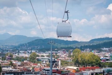 Inicia por aire el traslado de cabinas del teleférico de Uruapan: Gladyz Butanda