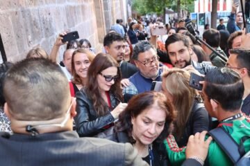 La actriz ganadora del Oscar, Juliette Binoche, deslumbró en el Festival Internacional de Cine de Morelia