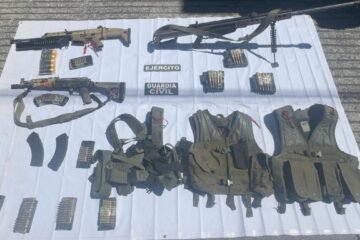 Guardia Civil y Ejército Mexicano detuvieron en Zinapécuaro a tres hombres que portaban un arma calibre 50