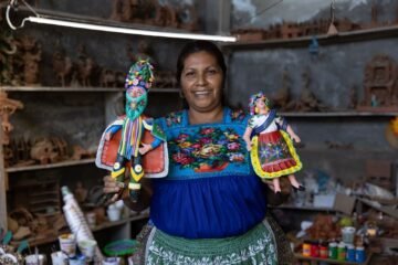 Financiera para el Bienestar extiende el plazo hasta mañana 24 de octubre para que las mujeres artesanas indígenas de la región Cherán, puedan acceder a los créditos a la palabra sin intereses