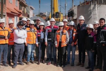 Llegan a Morelia primeras cabinas del teleférico; obra va al 48%: Bedolla