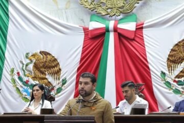 Octavio Ocampo impulsa reforma a la Ley de Educación para regular en Michoacán el uso de Inteligencia Artificial