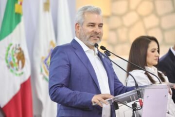 Alfredo Ramírez Bedolla destacó que el nombramiento de José Antonio Cruz Medina como secretario de Seguridad Pública tiene como objetivo continuar la ruta de reducción delictiva y enfocar la estrategia en inteligencia e investigación para combatir la impunidad