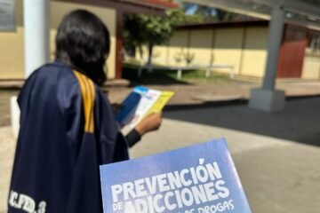 SSM llevó jornada informativa contra las adicciones a secundaria de Morelia