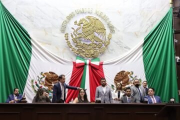 Congreso del Estado permite que padres decidan el orden de apellidos de sus hijos