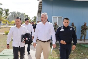 Supervisa Bedolla en Coahuayana, atención a víctimas