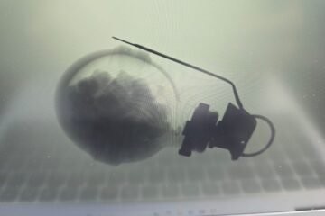 Guardia Civil neutraliza granada de gas, fue localizada en excavación por construcción Guardia Civil neutraliza granada de gas, fue localizada en excavación por construcción